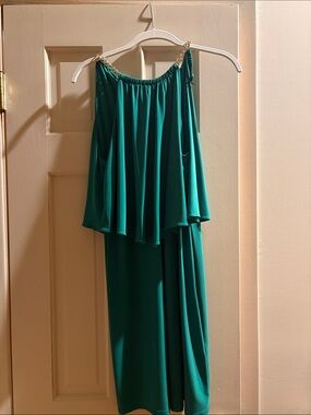 Green Shoulder Cascade Midi Dress